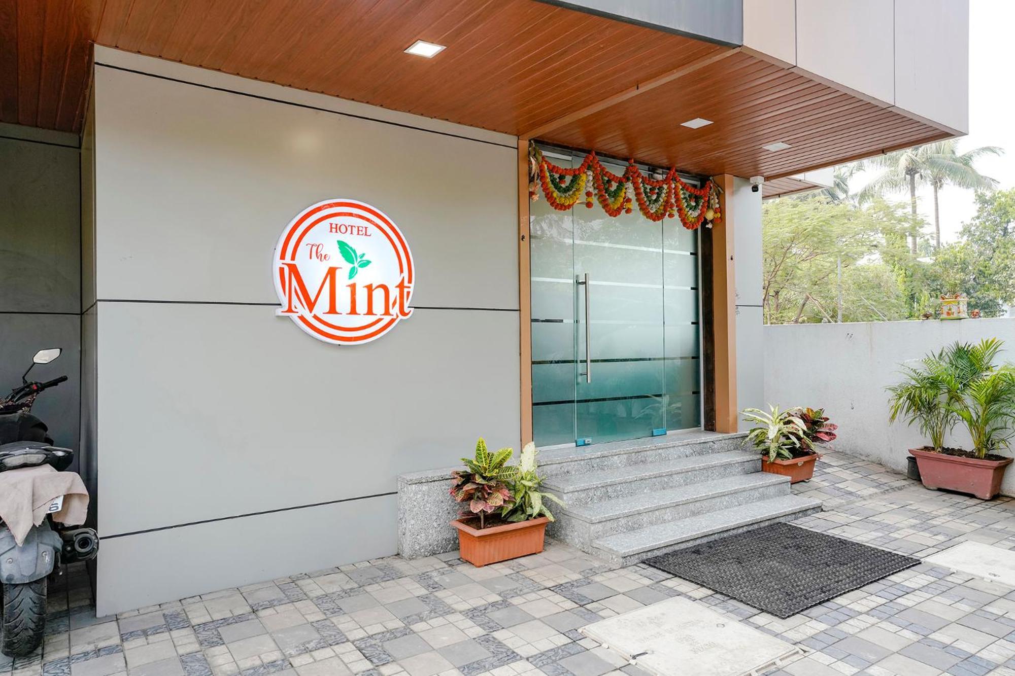 Fabhotel The Mint Bombaim Exterior foto
