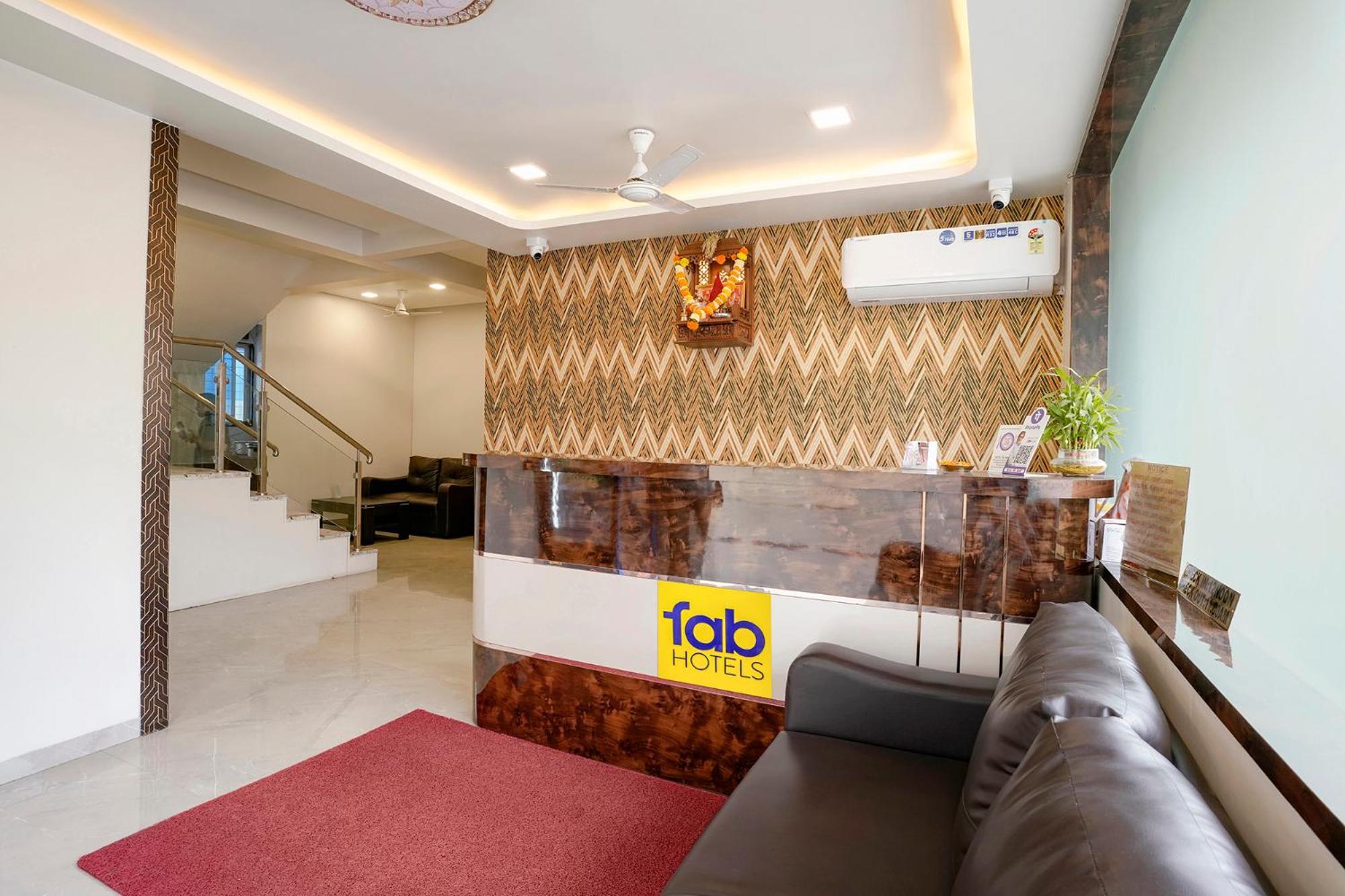Fabhotel The Mint Bombaim Exterior foto